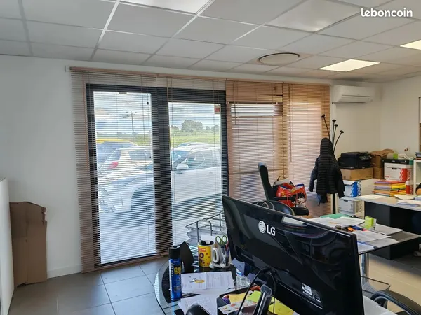 Local commercial 63 m² Pourrières