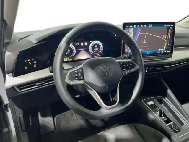 Volkswagen Golf 1.5 ehybrid 204 dsg6 vw edition — photo 9