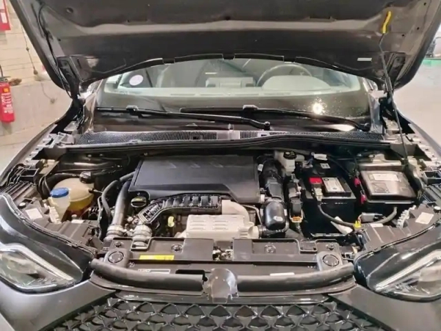 Ds Ds 3 ds3 crossback puretech 130 eat8 performance line+ — photo 7