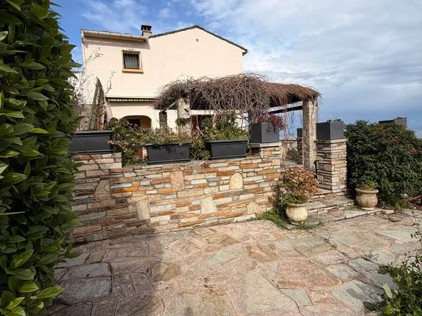 Villa 6 pièces 175 m²