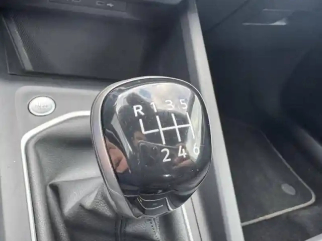 Volkswagen Golf 1.0 tsi opf 110 bvm6 — photo 14