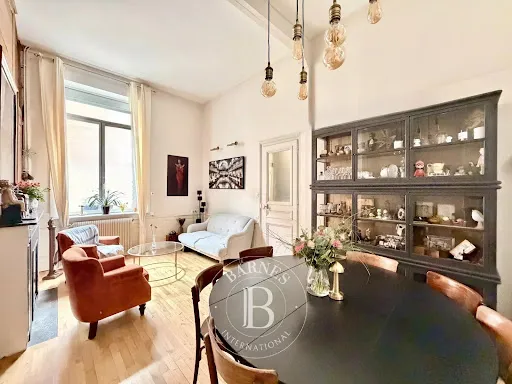 Maison 7 pièces 146 m²