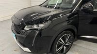 Peugeot 3008 HYBRID4 300ch GT Pack e-EAT8 — photo 17