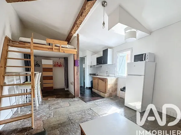 Studio 1 pièce 28 m²
