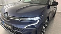 Renault Mégane E-Tech Electric EV60 220ch Iconic super charge — photo 17