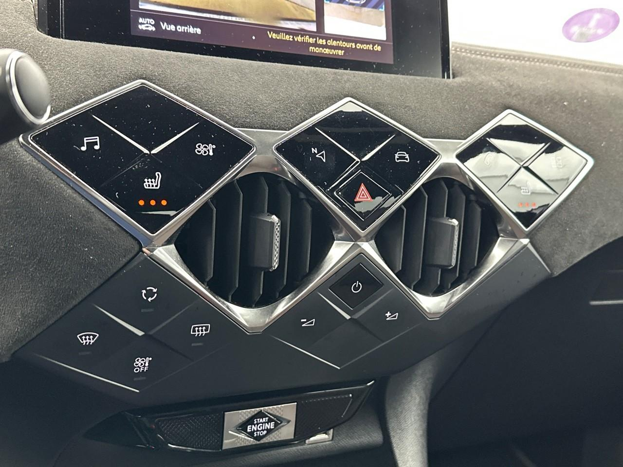 Ds Ds 3 crossback puretech 130 eat8 performance line — photo 27