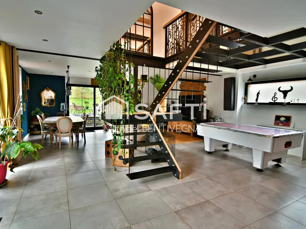 VENDEGIES-SUR-ÉCAILLON - GRANGE RÉNOVÉE DE 165 M² - PISCINE - DPE B