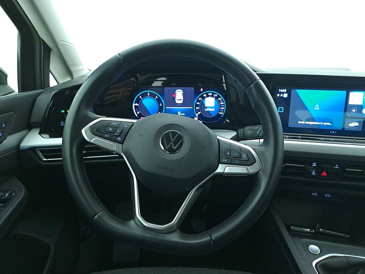 Volkswagen Golf 8 SW — photo 10