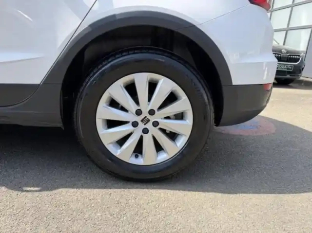 Seat Arona 1.0 tsi 110ch style business dsg7 — photo 9