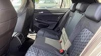 Volkswagen Golf 1.5 eTSI EVO2 150ch R-Line Edition DSG7 — photo 24