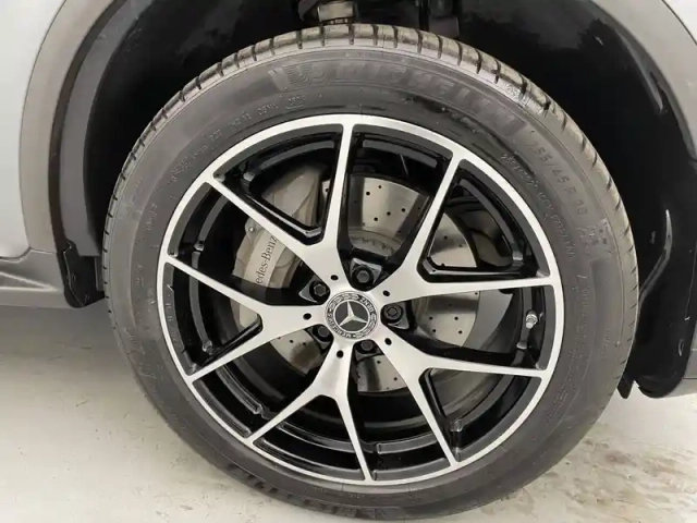 Mercedes Glc coupé 300 de 9g-tronic 4matic — photo 18