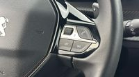 Peugeot 208 1.2 PureTech 130ch S&S Allure Pack EAT8 — photo 15