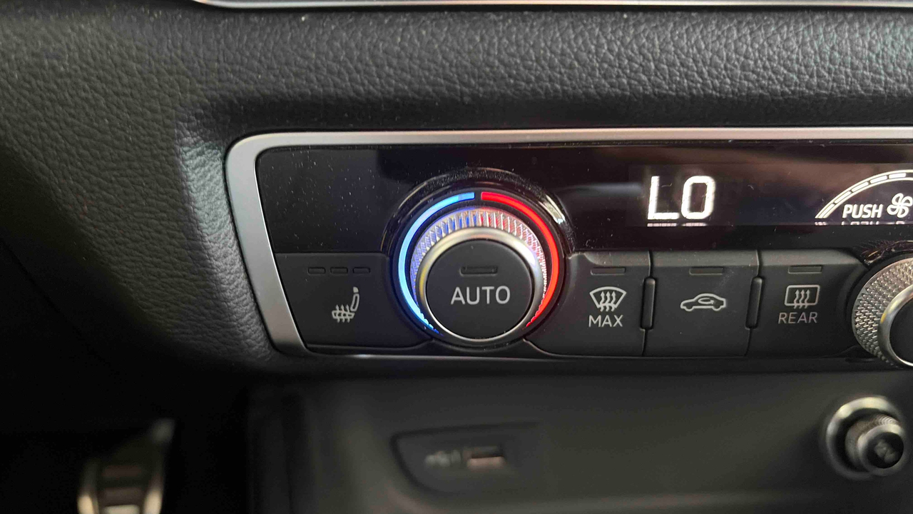 Audi A3 Sportback 30 TFSI 116 — photo 16