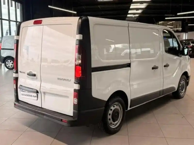Renault Trafic fg l1h1 3t 2.0 blue dci 130ch confort e6e (17900?ht) — photo 5