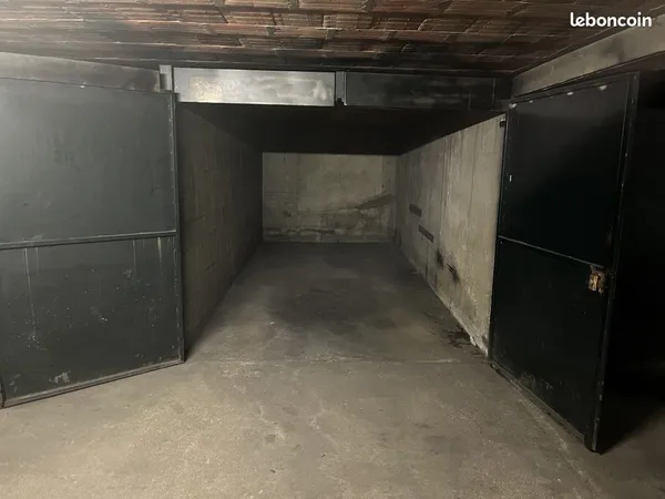 Box / Garage 13,5m² / 2 min Gare de Drancy / Proche Blanc-Mesnil