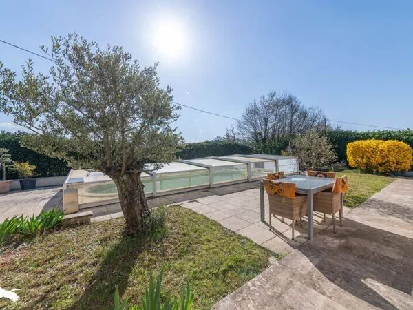 Maison 7 pièces 137 m²