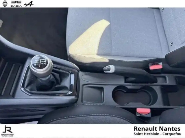 Renault Clio 1.5 blue dci 100ch evolution - auto ecole — photo 3