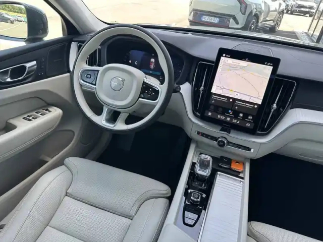 Volvo Xc60 t6 awd hybride rechargeable 253 ch+145 ch geartronic 8 — photo 17