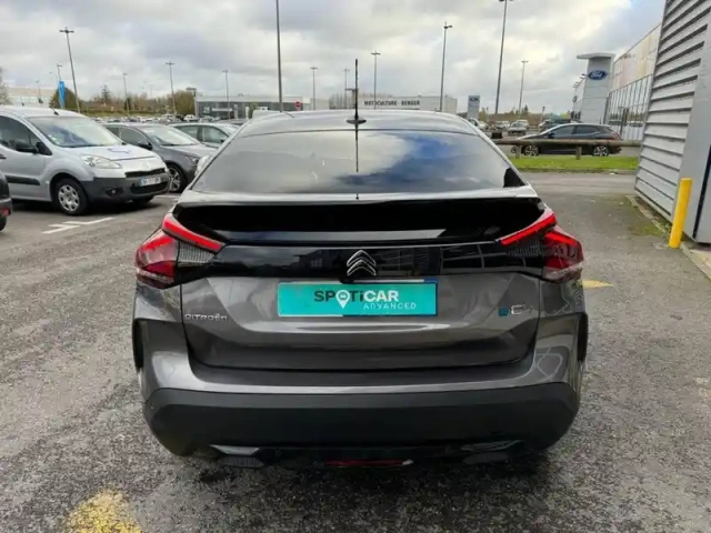 Citroën C4 e- 136 ch automatique — photo 42