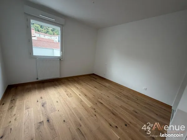 Appartement 4 pièces 90 m²