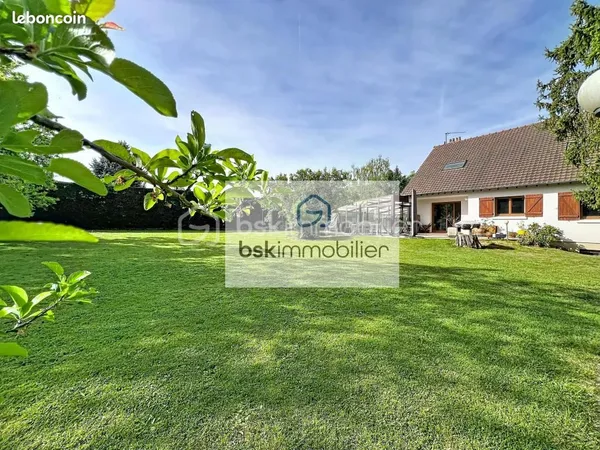 Maison 8 pièces 178 m²