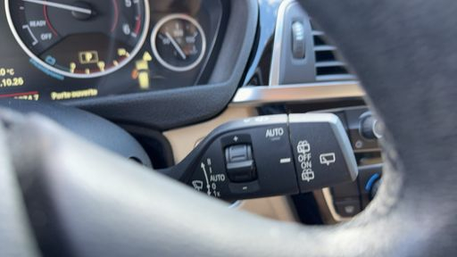 BMW Serie 3 Touring 318d 150 BVA8 - Business Design – 2018 – 153885 km – Diesel – Boîte Automatique — photo 6