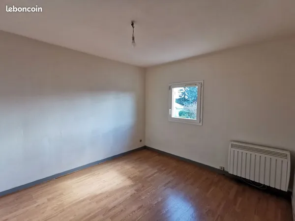 Location T1Bis