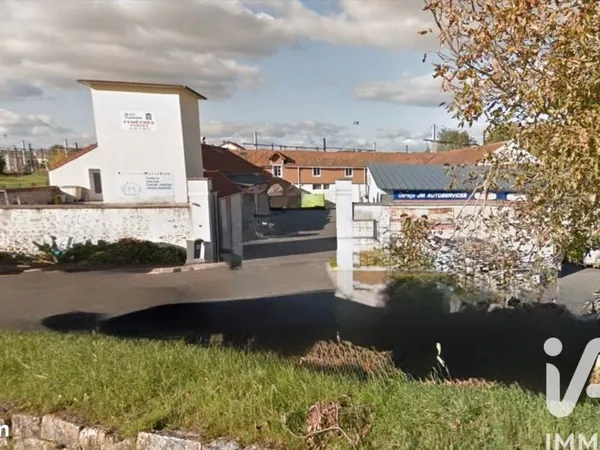 Immeuble de rapport 1600 m²