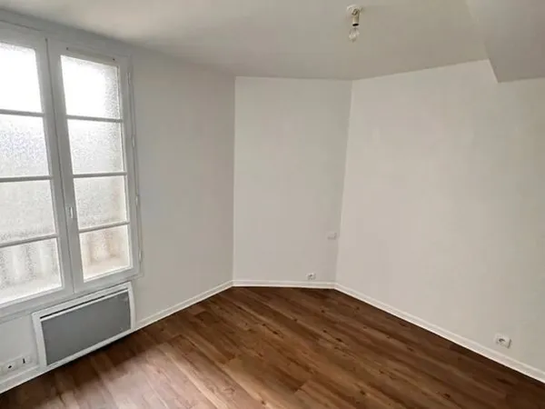Appartement T2 à l'année CAZAUBON