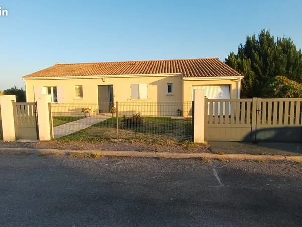 🏡 Maison familiale de plain-pied - 3 chambres - grand jardin - terrasse - garage