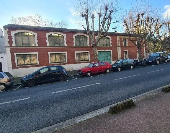Immeuble 1031 m²