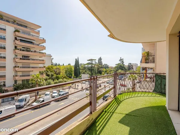 Appartement 3 pièces 60 m² sur le Boulevard Carnot