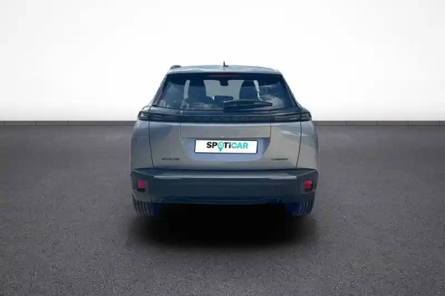 Peugeot 2008 hybrid 110 e-dcs6 — photo 23