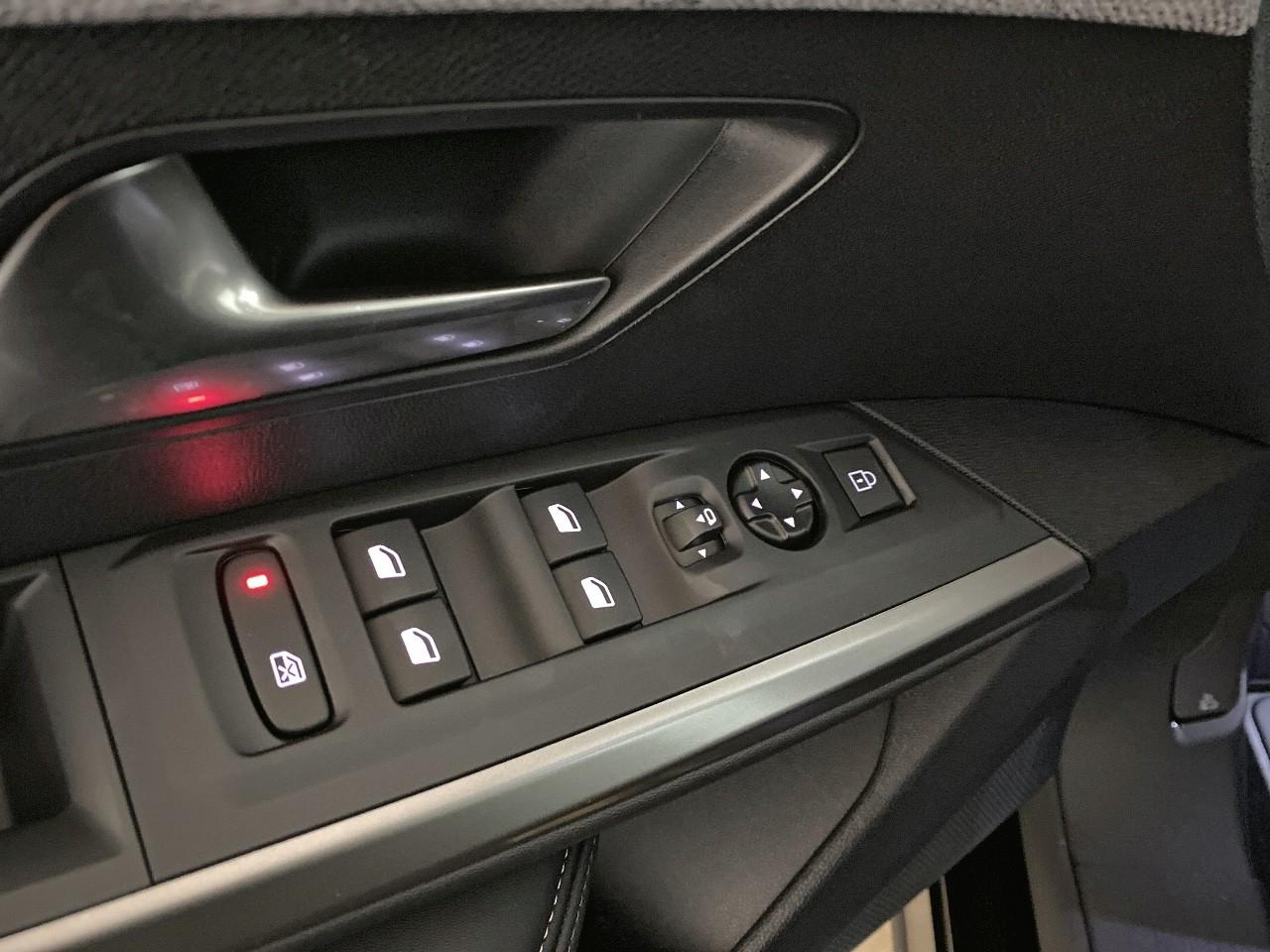 Peugeot 3008 hybrid 145 e-dcs6 allure — photo 20