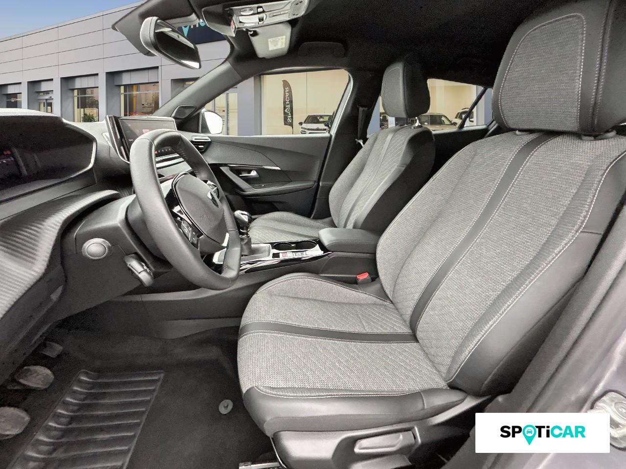 Peugeot 2008 puretech 100 s&s bvm6 allure — photo 11