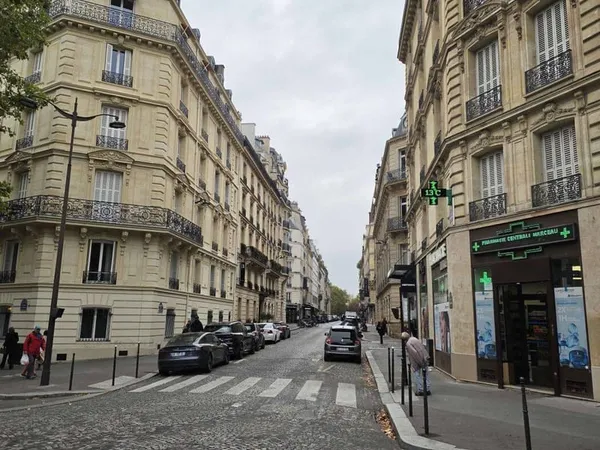 Appartement 5 pièces 130 m²