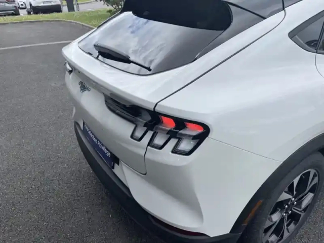 Ford Mustang 268ch standard range 73kwh propulsion — photo 20