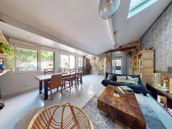 Triplex 4 pièces 133 m²
