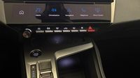 Peugeot 308 PHEV 180ch Allure Pack e-EAT8 — photo 26
