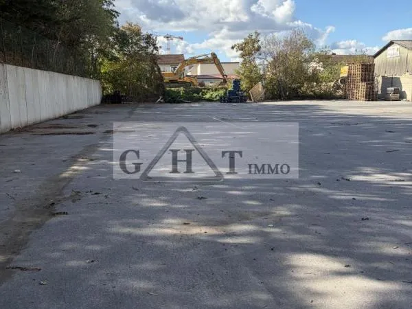 À louer hangar 450m²- Igny