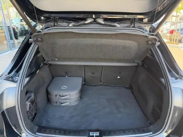 Mercedes Gla 250 e amg line — photo 30