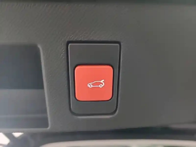 Citroën C5 Aircross hybride 145 ch e-dcs6 — photo 60