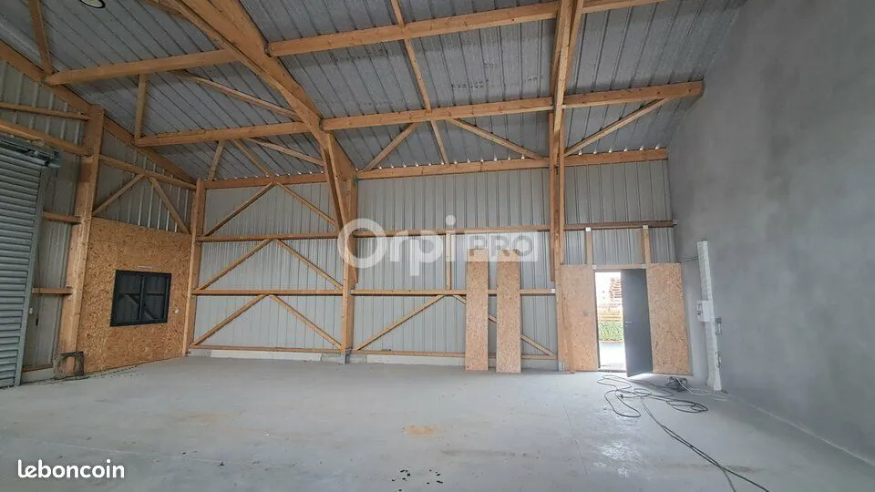 Photo 2