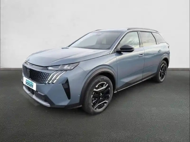Peugeot 5008 plug-in hybrid 195 e-dcs7