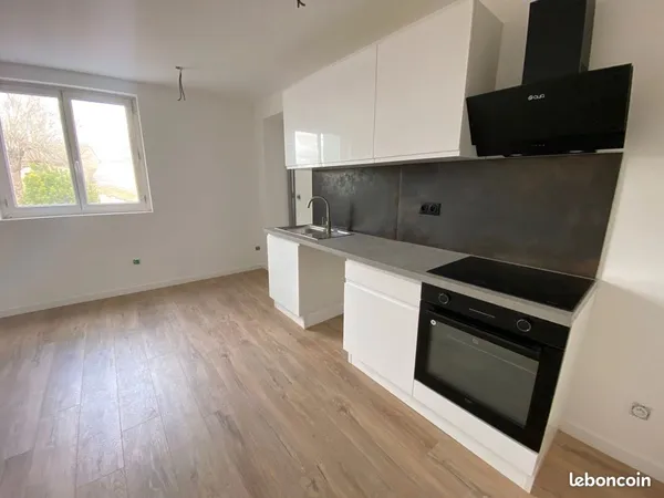 T2 29m2 centre montpon - calme, rénové