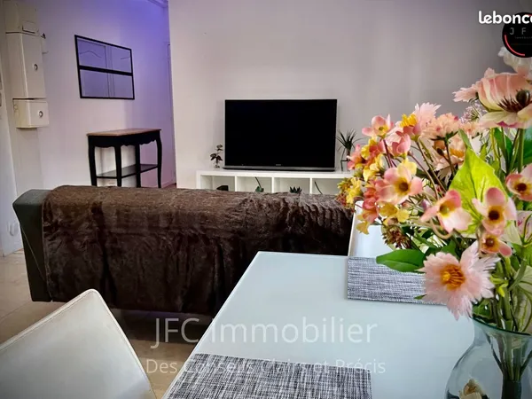 T2 à vendre Quincy-Sous Sénart dans Maison bourgeoise - Air bnb possible