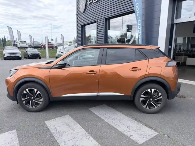 Peugeot 2008 puretech 100 s&amp;s bvm6 — photo 4