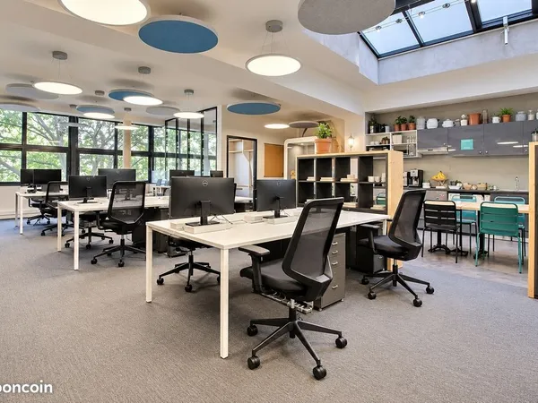 Bureaux 147 m²