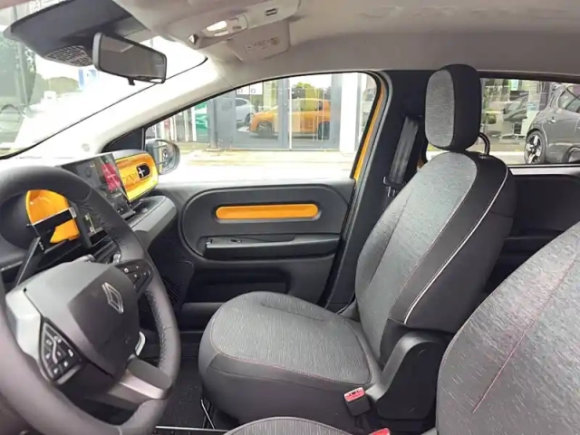 Renault Twingo e-tech electrique 80 ch autonomie urbaine — photo 15