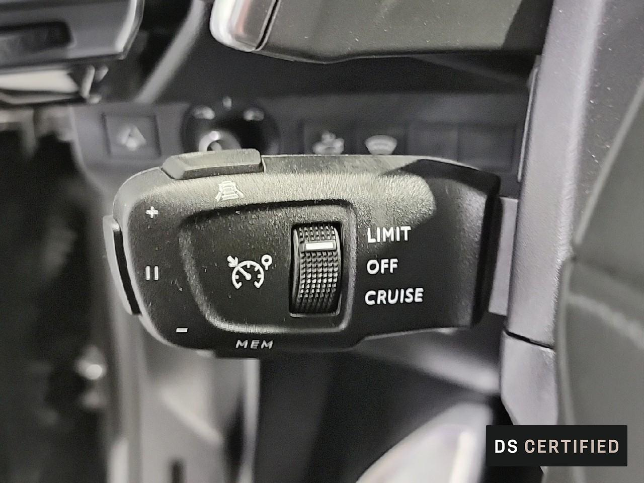 Ds Ds 7 crossback bluehdi 130 eat8 etoile — photo 18